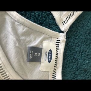Old Navy Tops - OLD NAVY Tank Top Old Navy Tops - OLD NAVY Tank Top